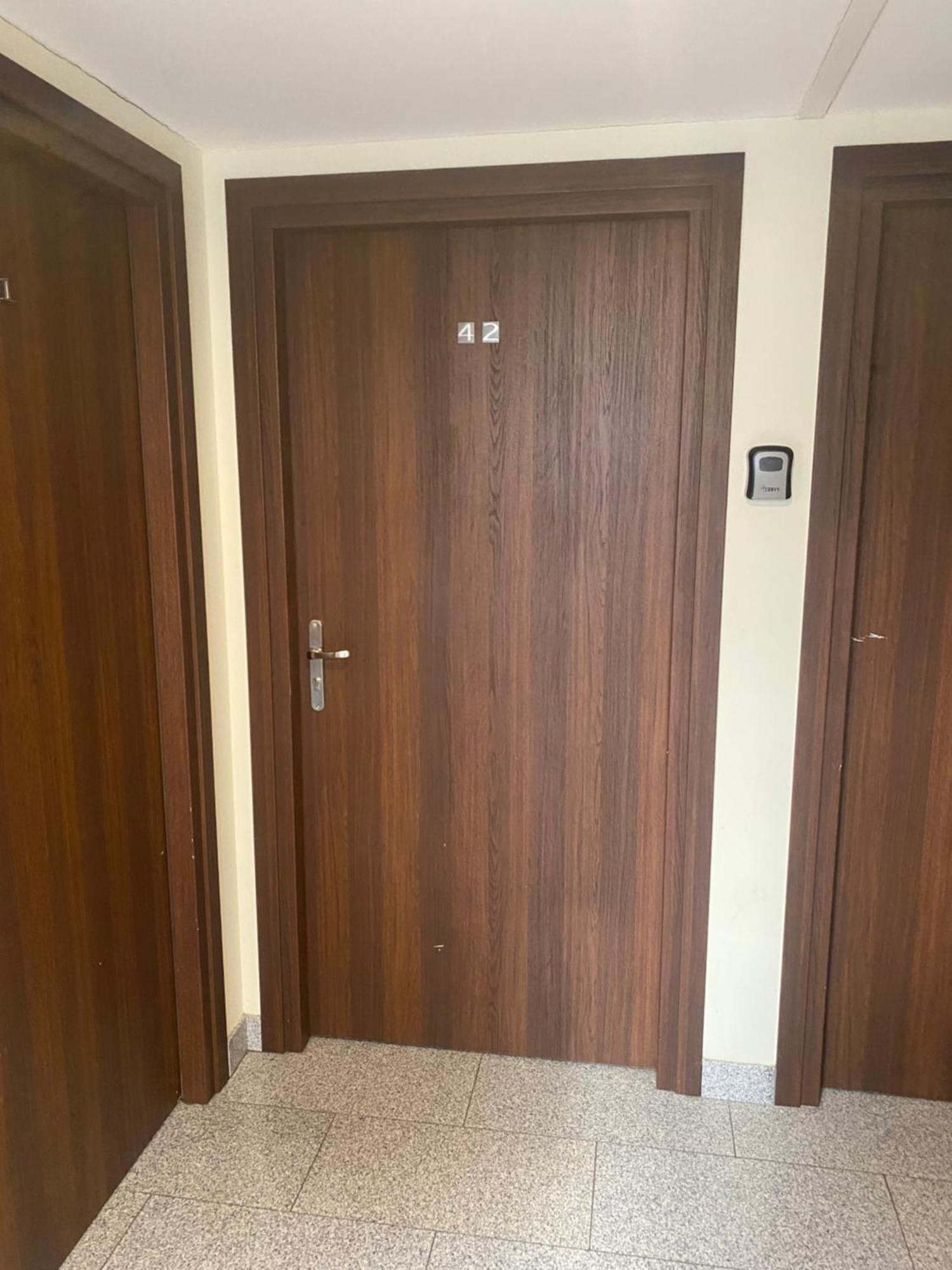 Queen Bee Apartments Krakow Old Town — Photos 1